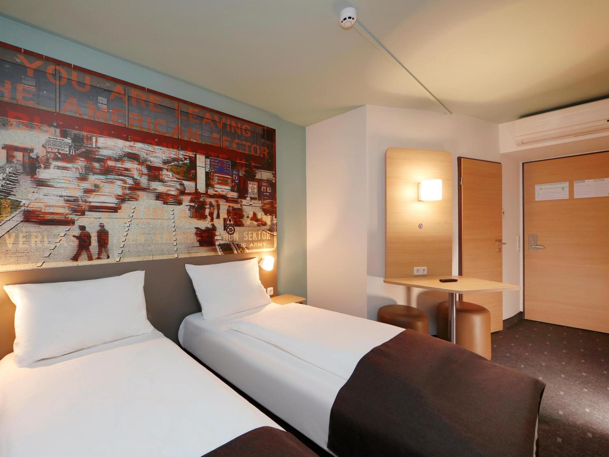 B&B Hotel Berlin-Dreilinden Kleinmachnow Exterior photo