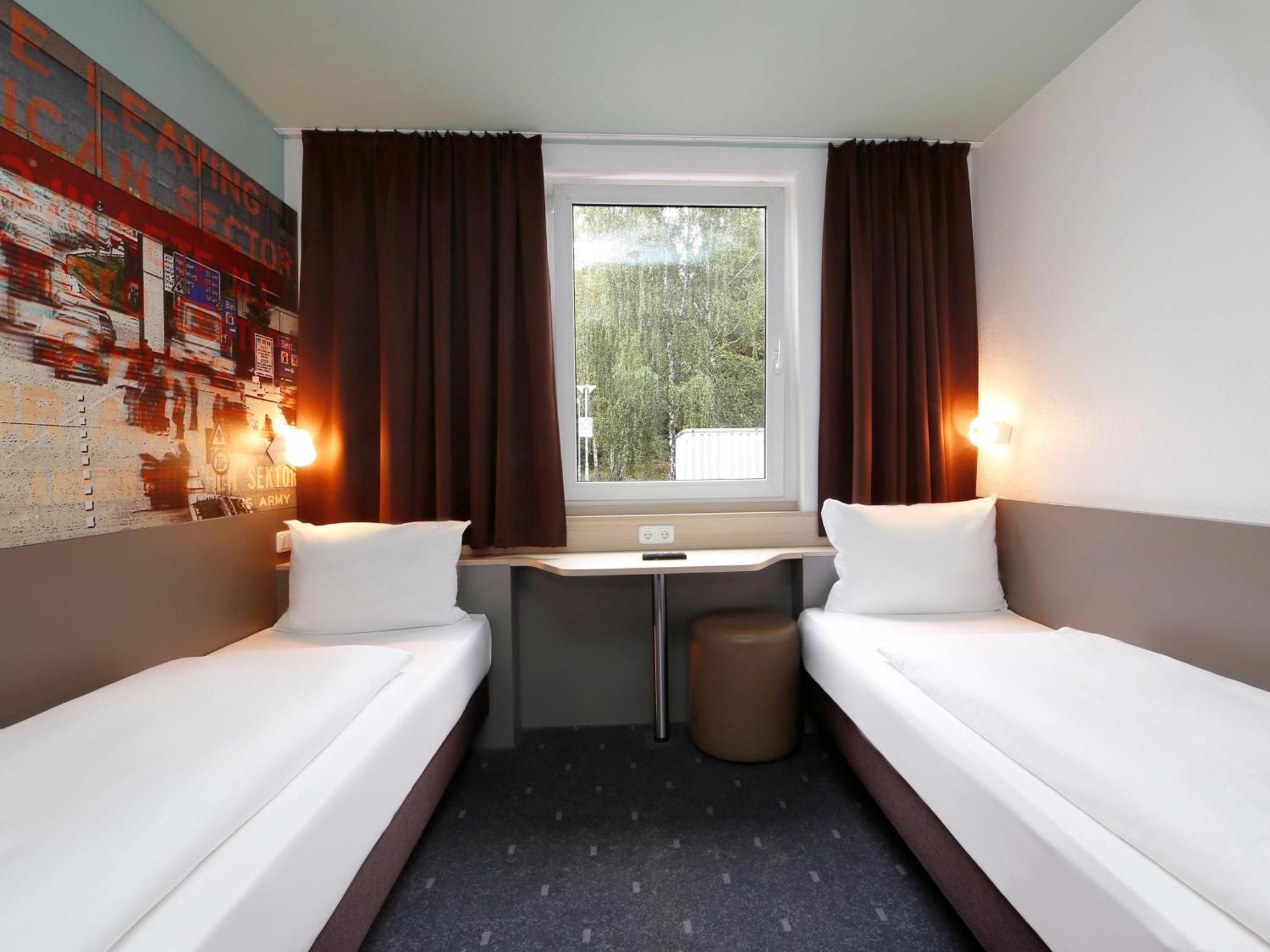 B&B Hotel Berlin-Dreilinden Kleinmachnow Exterior photo